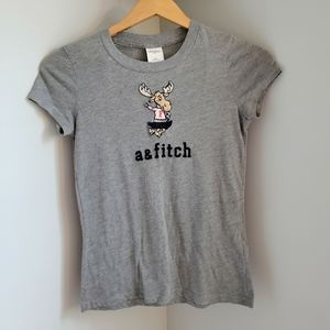 Abercrombie Kids Girls Short Sleeved T-Shirt.